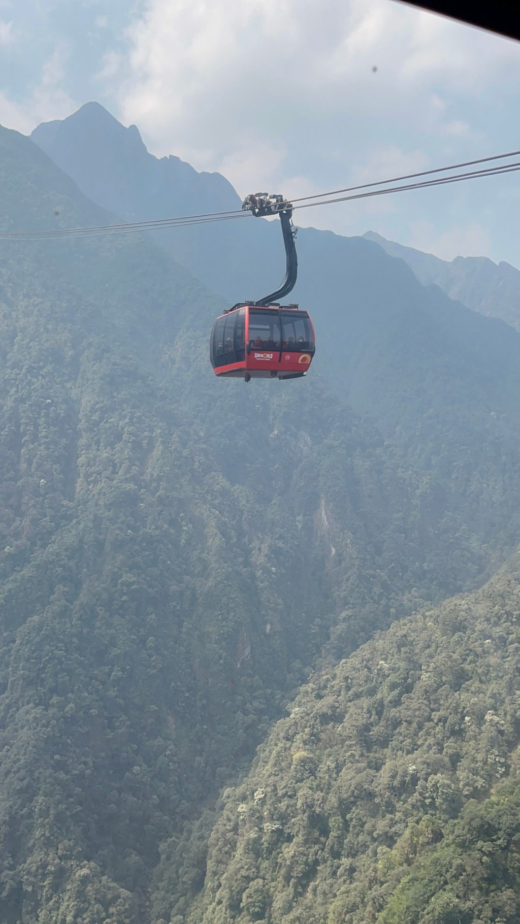 SaPa and the Fansipan&nbsp;Mountain